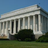  Lincoln Memorial